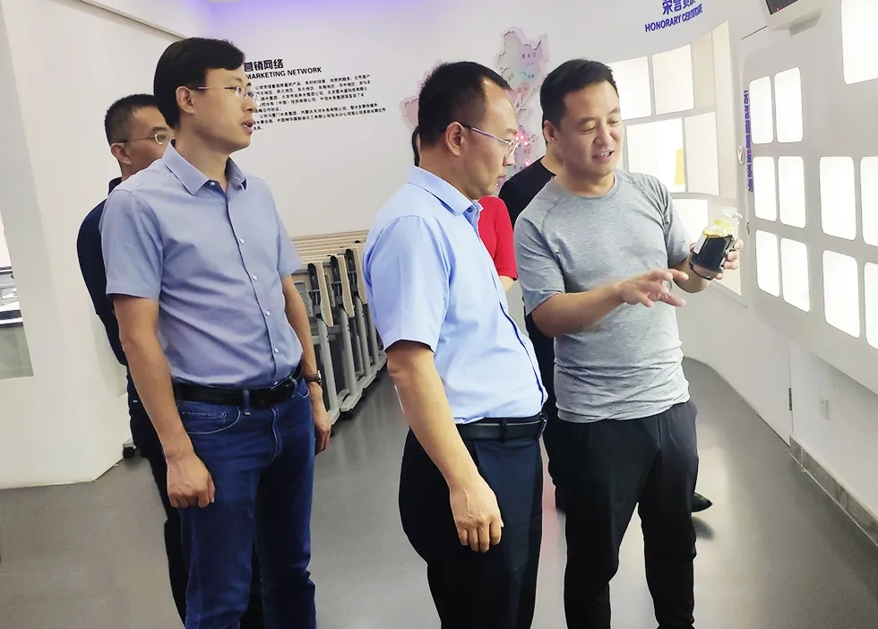贵州开阳县委书记王启云一行莅临神美科技深入交流促发展